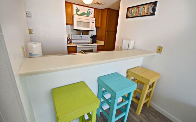 Sugar Beach 364 by RedAwning