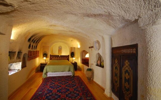 Elkep Evi Cave Hotel