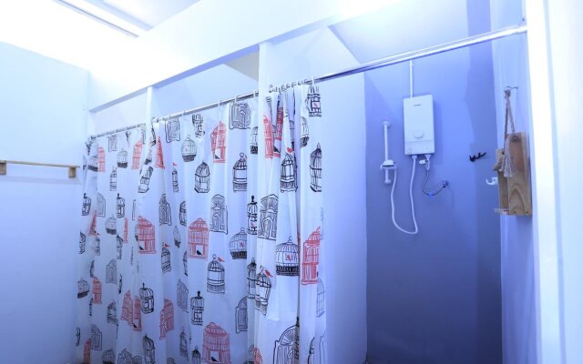 Oops Hostel