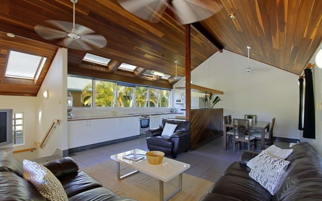 A PERFECT STAY –Clarkes Beach Villa
