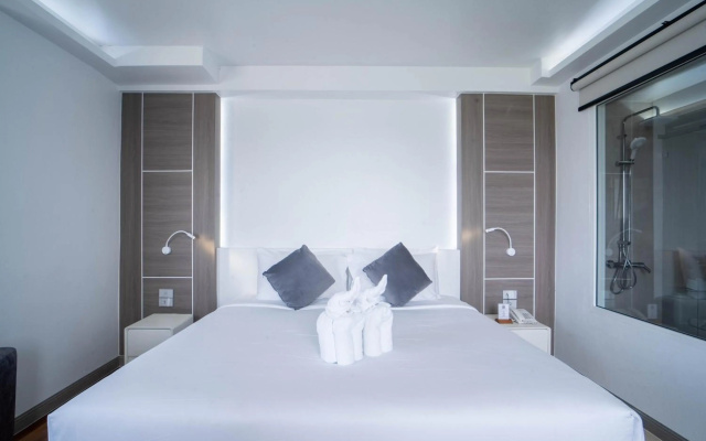 Thong Tarin Hotel – Guest Rooms – Surin
