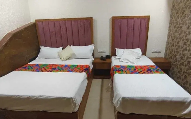 Hotel Akshay