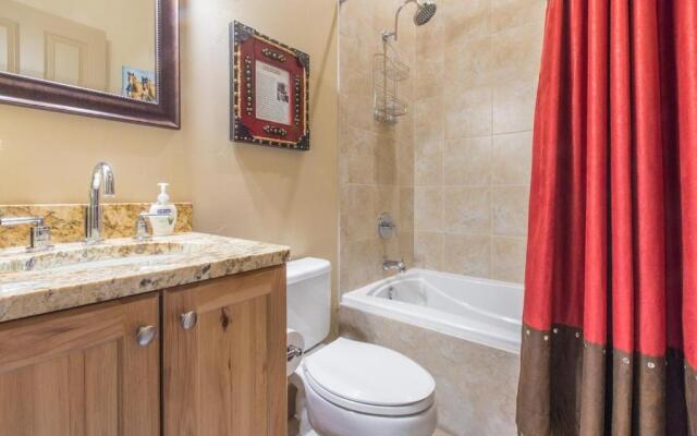708 Main St Unit 4
