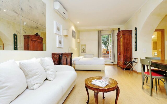 Conservatorio Studio Apartment