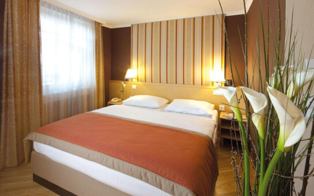 Austria Trend Hotel Ananas