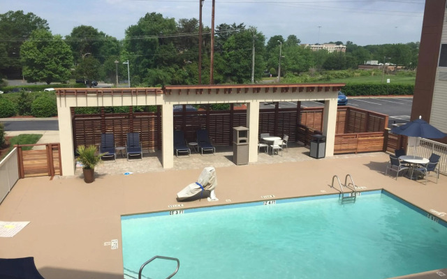 Candlewood Suites Charlotte - Arrowood by IHG