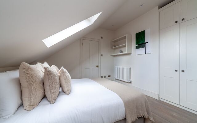 5 Bed Apartment in Clapham