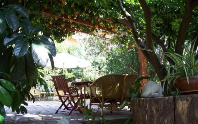 Maeva GuestHouse