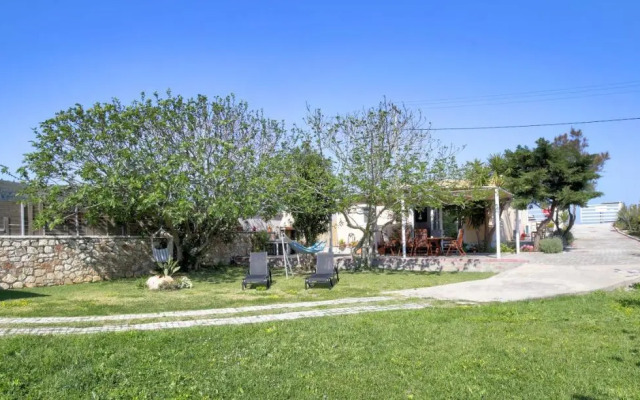 Rontos House, seaside