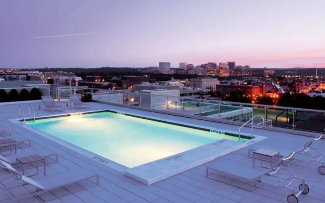 Bluebird Suites at Dupont Circle