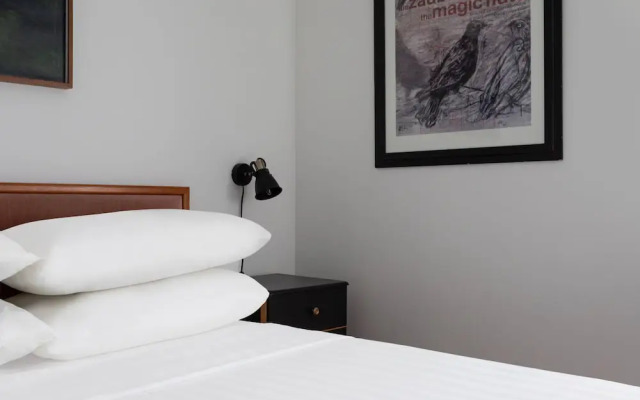 Winchester Street III by Onefinestay