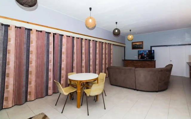 Gladstone Motel