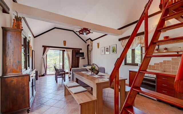 Stunning Home in Ston With 2 Bedrooms, Wifi and Outdoor Swimming Pool