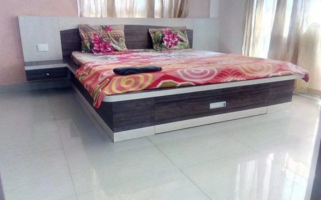 Janardan Homestay Puri