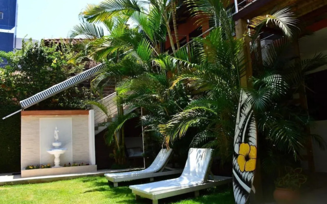 Break House Beach
