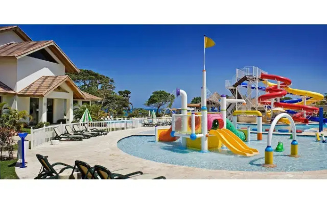 Ocean Village 13