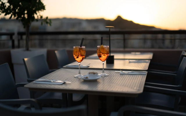 Calypso Hotel