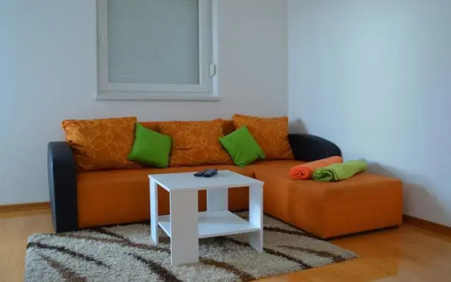 Apartment Lucky