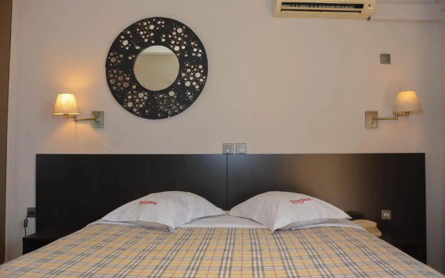 Scorpios Hotel