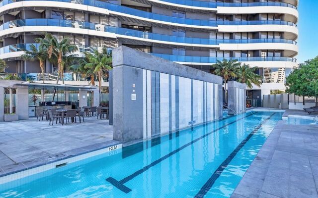 The Oracle Broadbeach 906