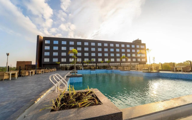 Essentia Luxury Hotel Indore