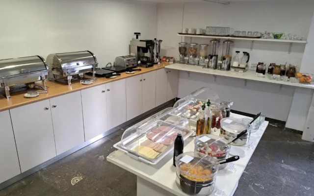 Hotel Astron