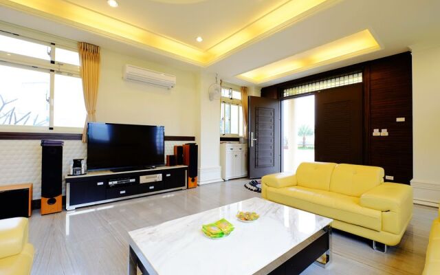 Season Villa