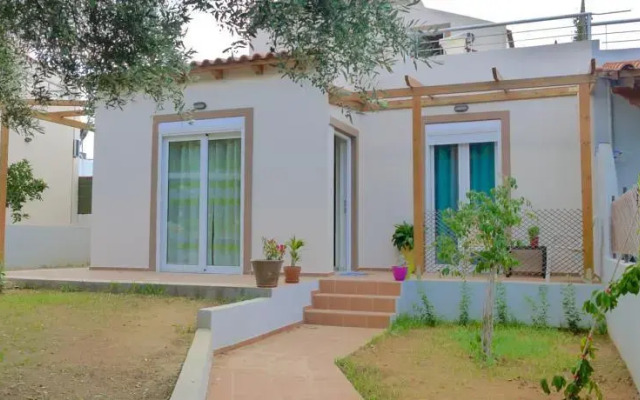 House in Tavronitis