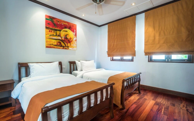 Sai Taan villas by Lofty