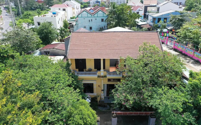 Tammy Hostel