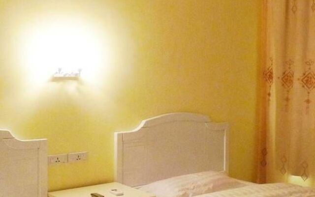 Yangshuo Romantic Hostel
