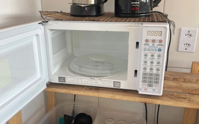 Suites Casa Azul-Vila do Abraão - conforto, limpeza, ótima localização