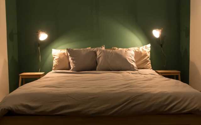 Clover Hostel