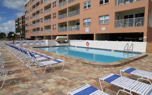 #210 Beach Place Condos