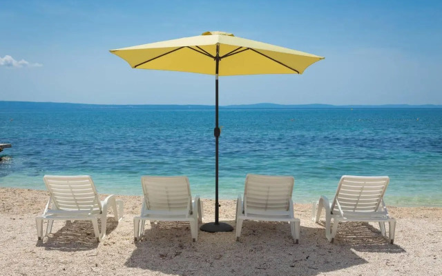 The Beach Suites
