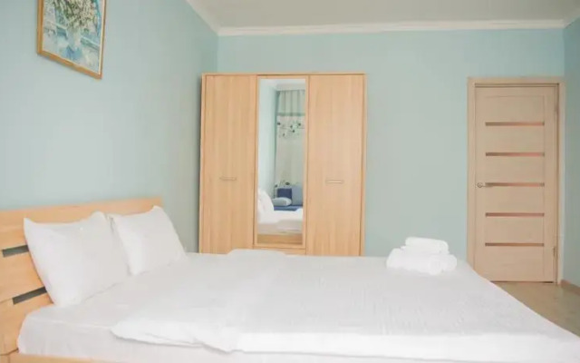 AHome 10 at Balzak str