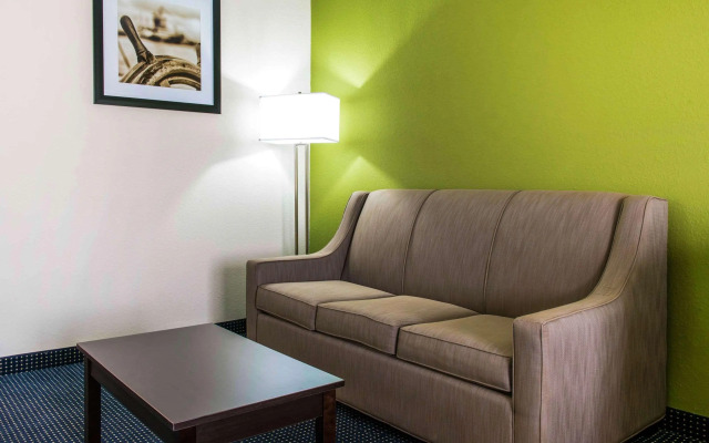 Quality Inn & Suites Anderson I-69