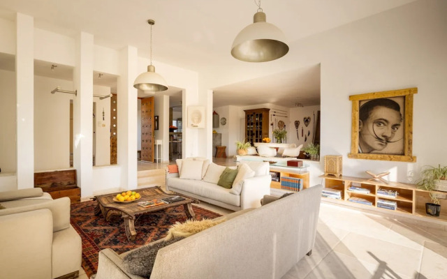 Caesarea Sea-Side Retreat by Sea N' Rent