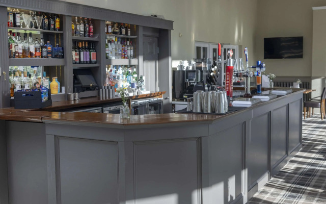 Best Western Plus Kenwick Park Hotel