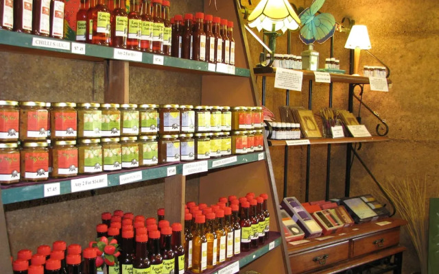 Pemberton Lake View Chalets