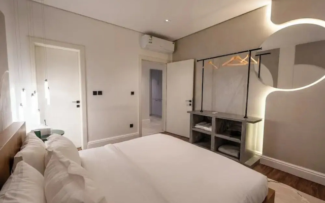 Modern Apartment in Hittin