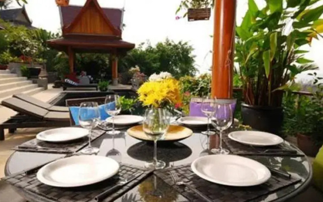 Luxury Villa Surin Beach