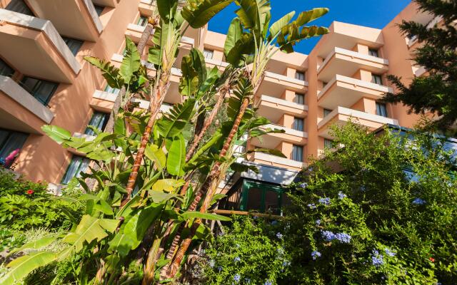 Globales Apartamentos Nova