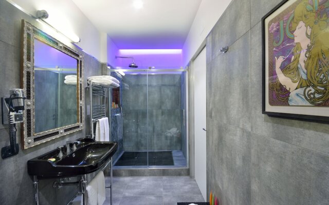 Suites Rome Condotti