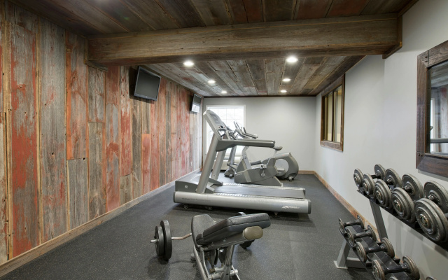 Redwood Lodge