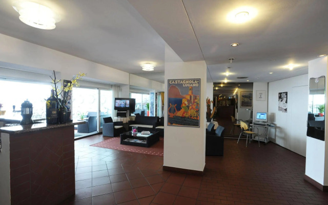 Hotel Colorado