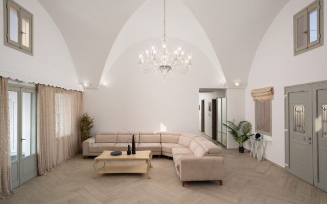 Southwest Villa