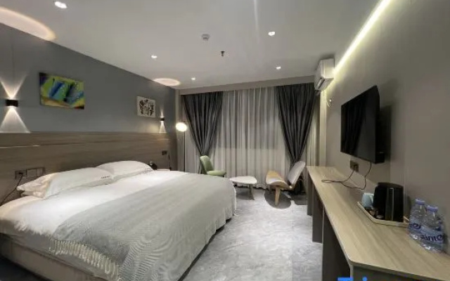 Shanghai Ganghai  Business Hotel