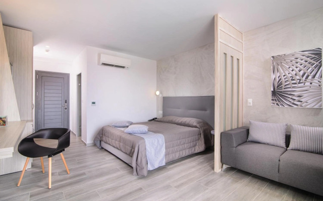 Lagomandra Beach Hotel and Suites