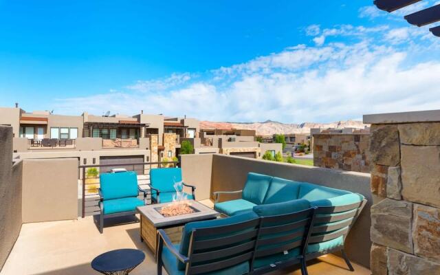 Desert Repose by RedAwning